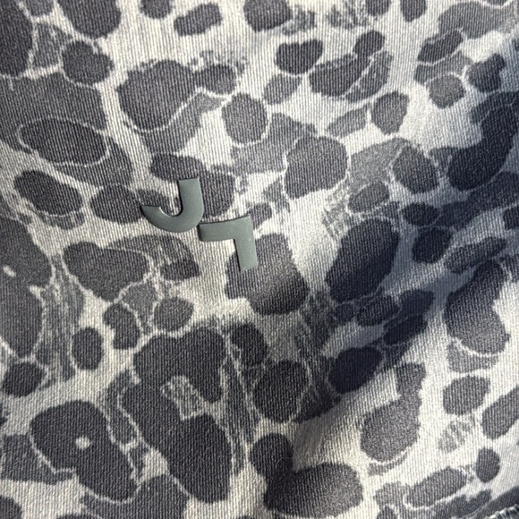 JoyLab Charcoal Animal Print Leggings - Picture 4 of 5